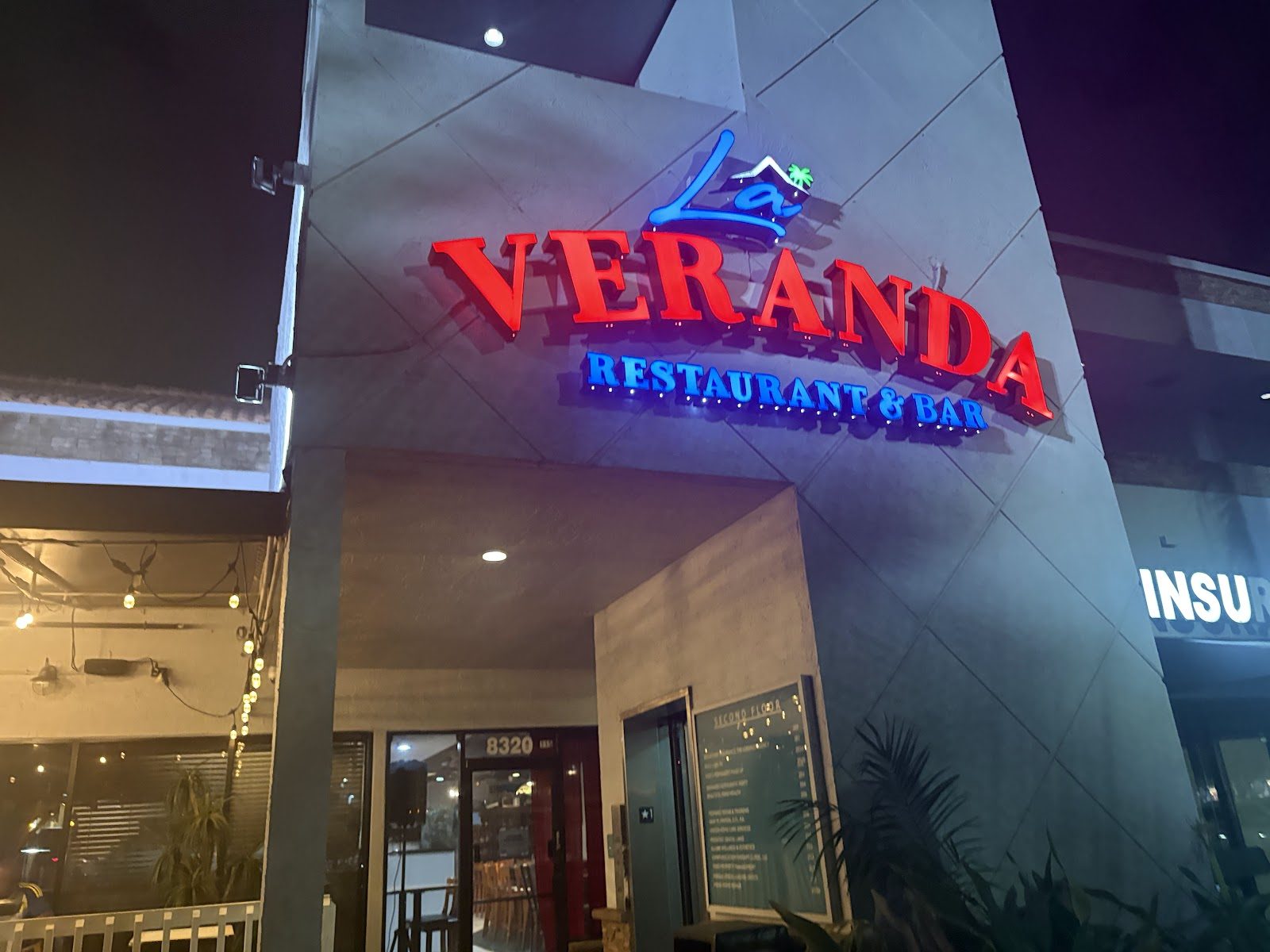 La Veranda Restaurant & Bar sign